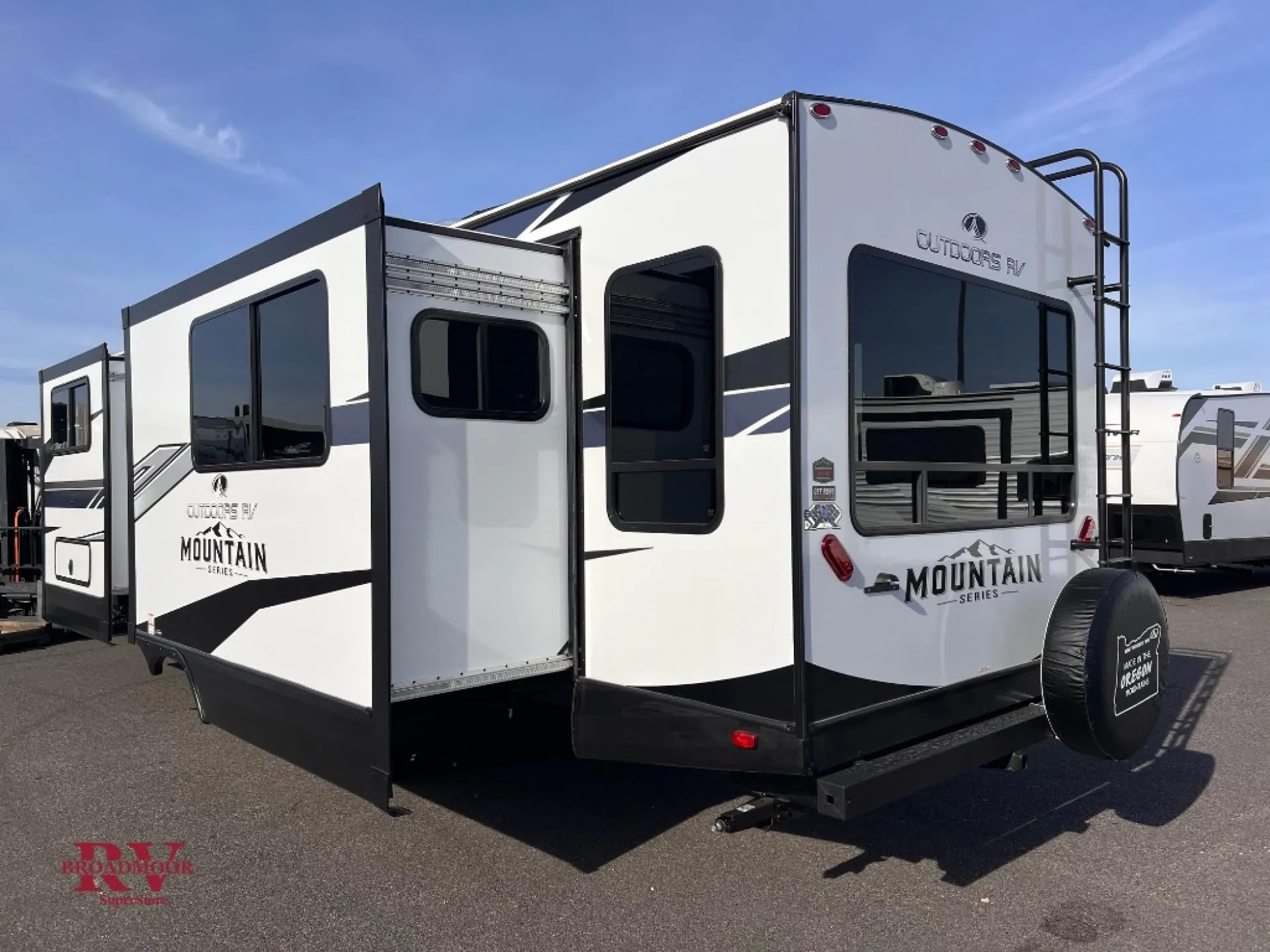 2026 Outdoors RV Black Stone Mountain Series 270RLS - Photo 4