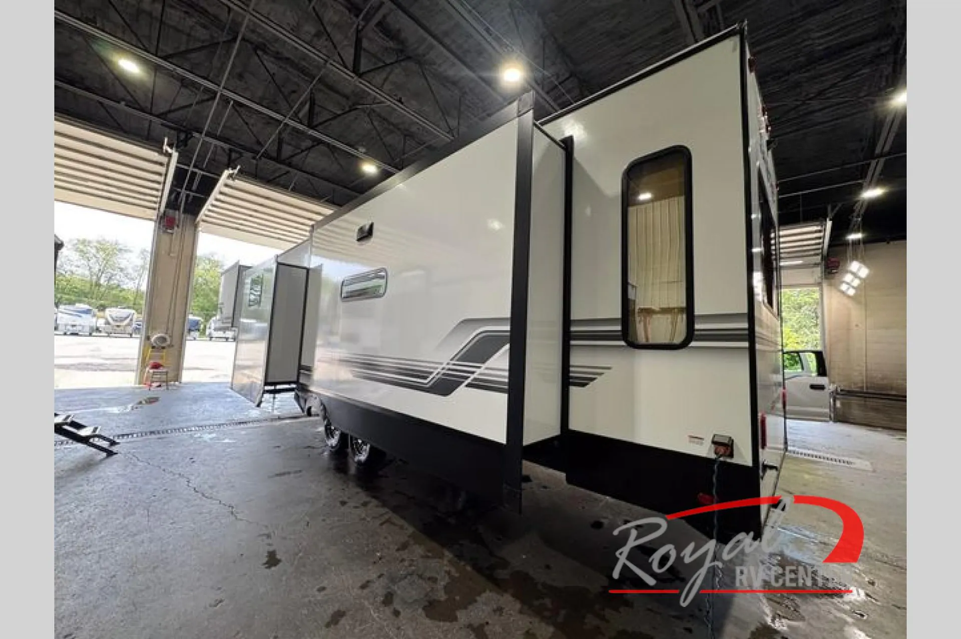 2027 Forest River Sabre 36FLX - Photo 4