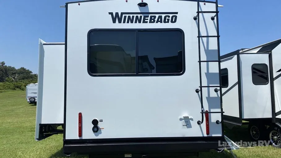 2026 Winnebago Thrive 25RLS - Photo 4
