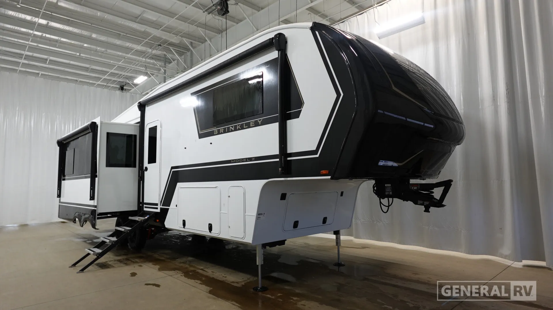 2026 Brinkley Model Z 3100 - Photo 2