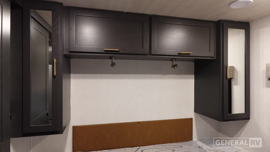 2027 NeXus RV Maximus 32MX, Photos photo 26