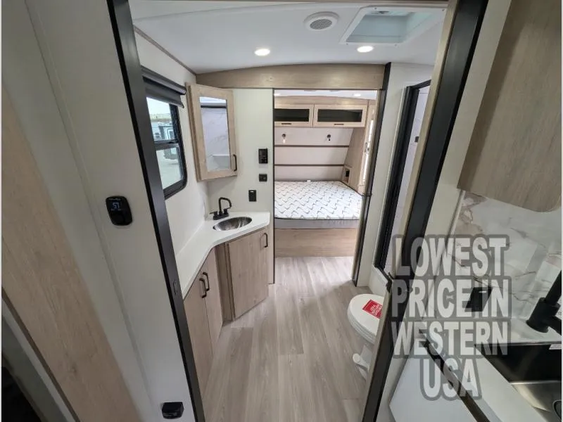 2026 Grand Design Imagine 2500RL - Photo 3