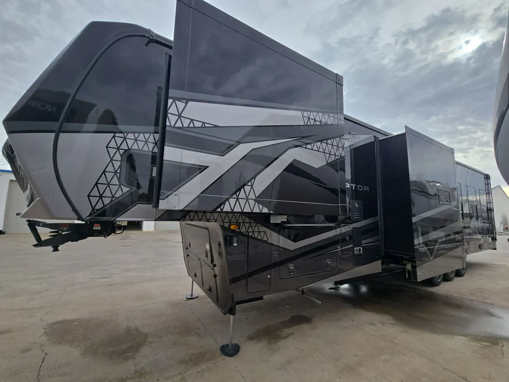 2026 Keystone Raptor 415, Photos photo 6