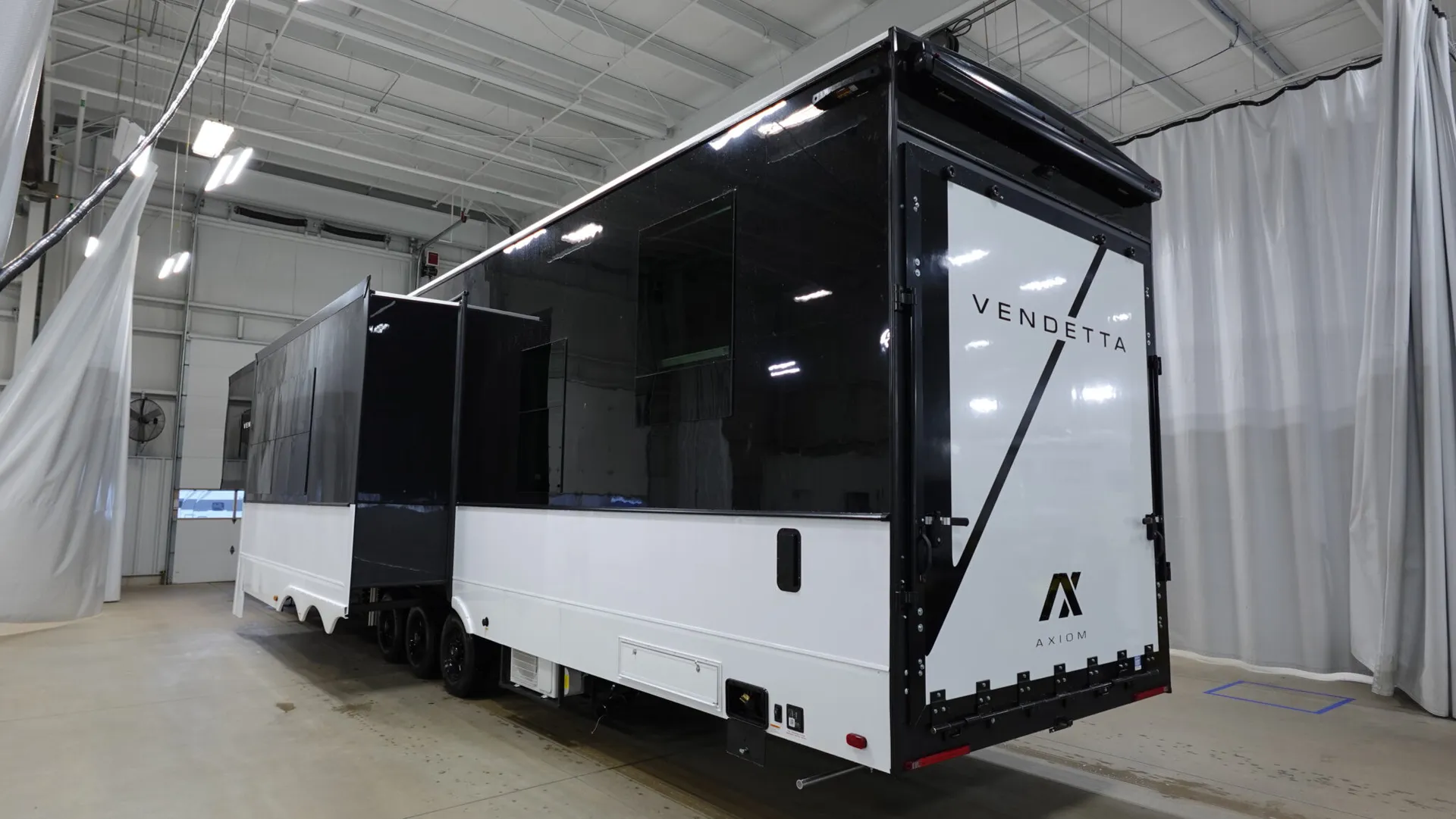2026 Axiom Vendetta V4250 - Photo 4