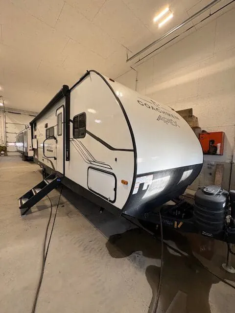 2026 Coachmen Apex Ultra-Lite X 26BHX - Photo 2