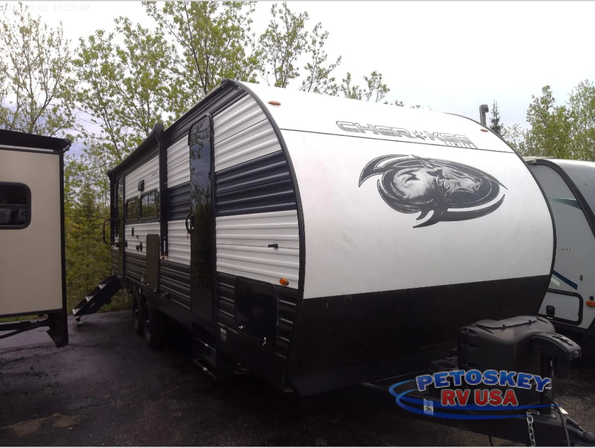 2023 Forest River Cherokee 243TR - Photo 2