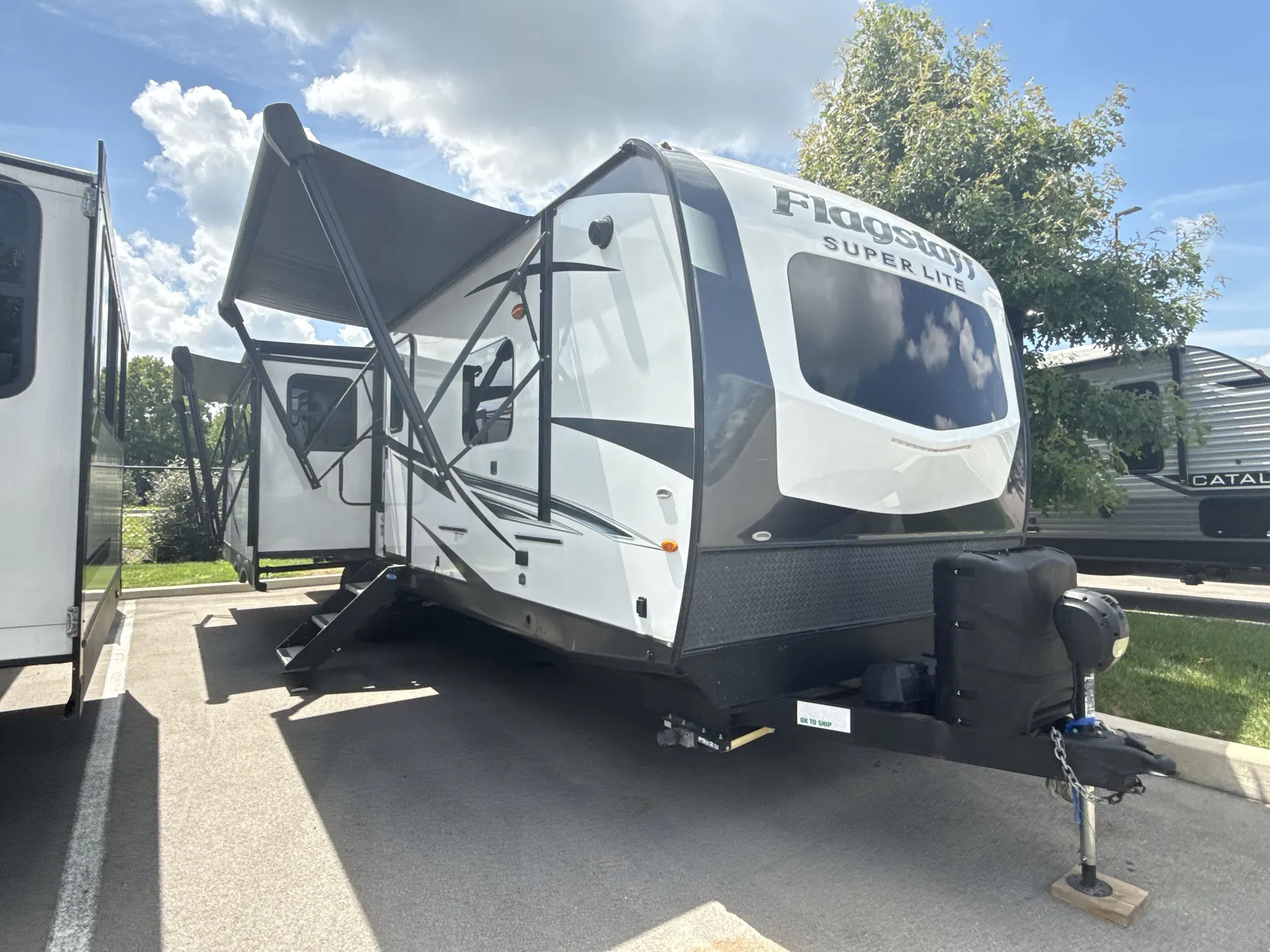 2022 Forest River Flagstaff Super Lite 29RLBS - Photo 2