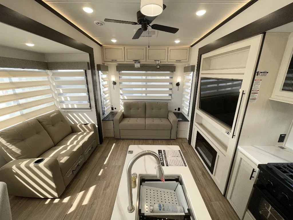 2027 Forest River Sabre 36FLX - Photo 4