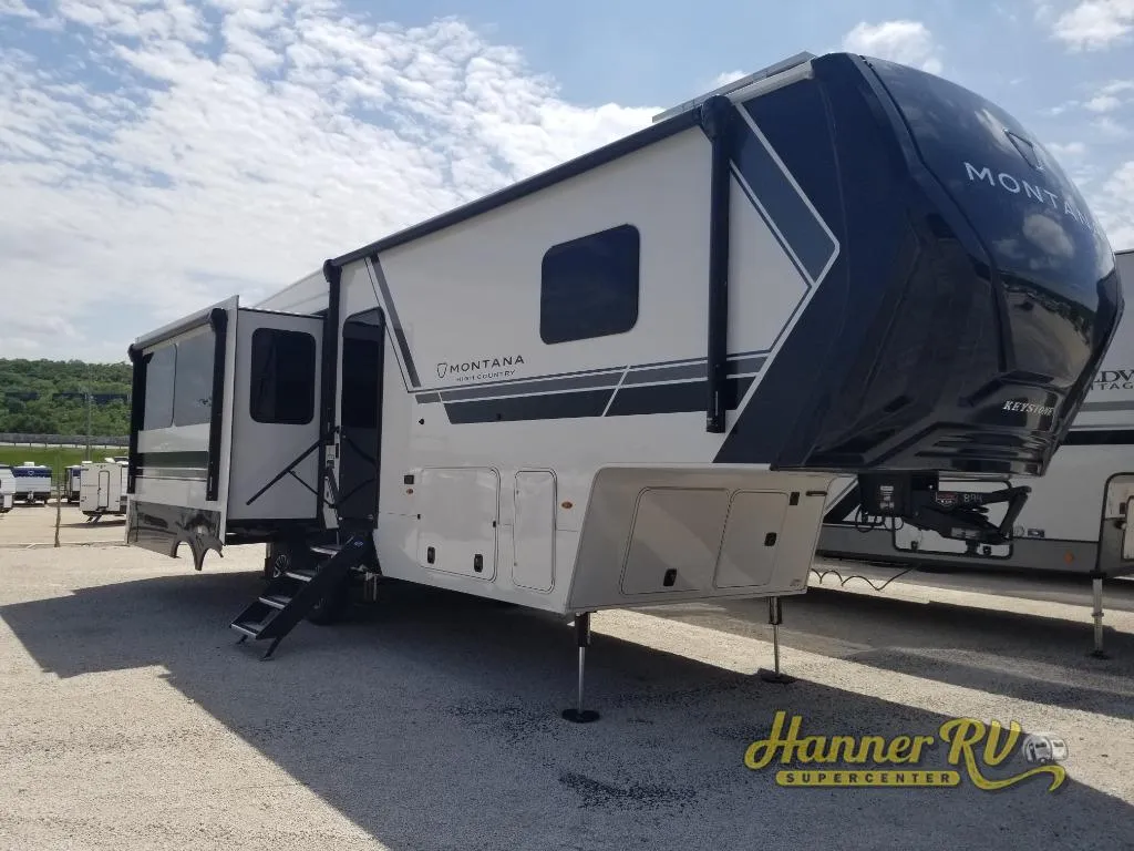 2026 Keystone Montana High Country 290RL - Photo 2