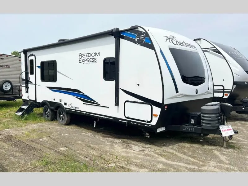 2024 Coachmen Freedom Express Ultra Lite 246RKS - Photo 2