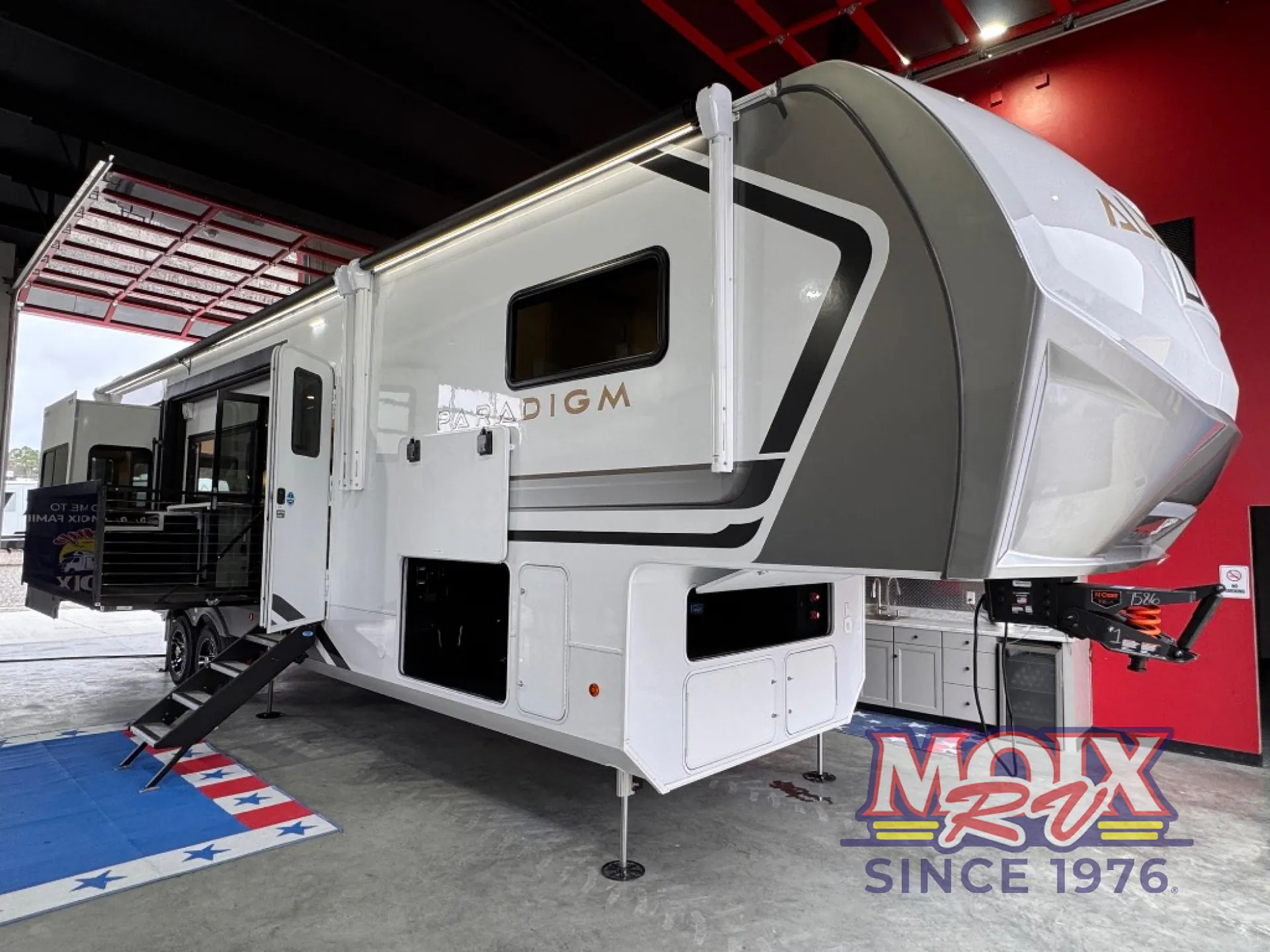 2026 Alliance RV Paradigm 388SP - Photo 2