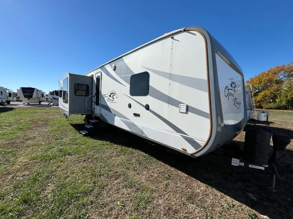 2017 Highland Ridge Open Range 323RLS - Photo 2