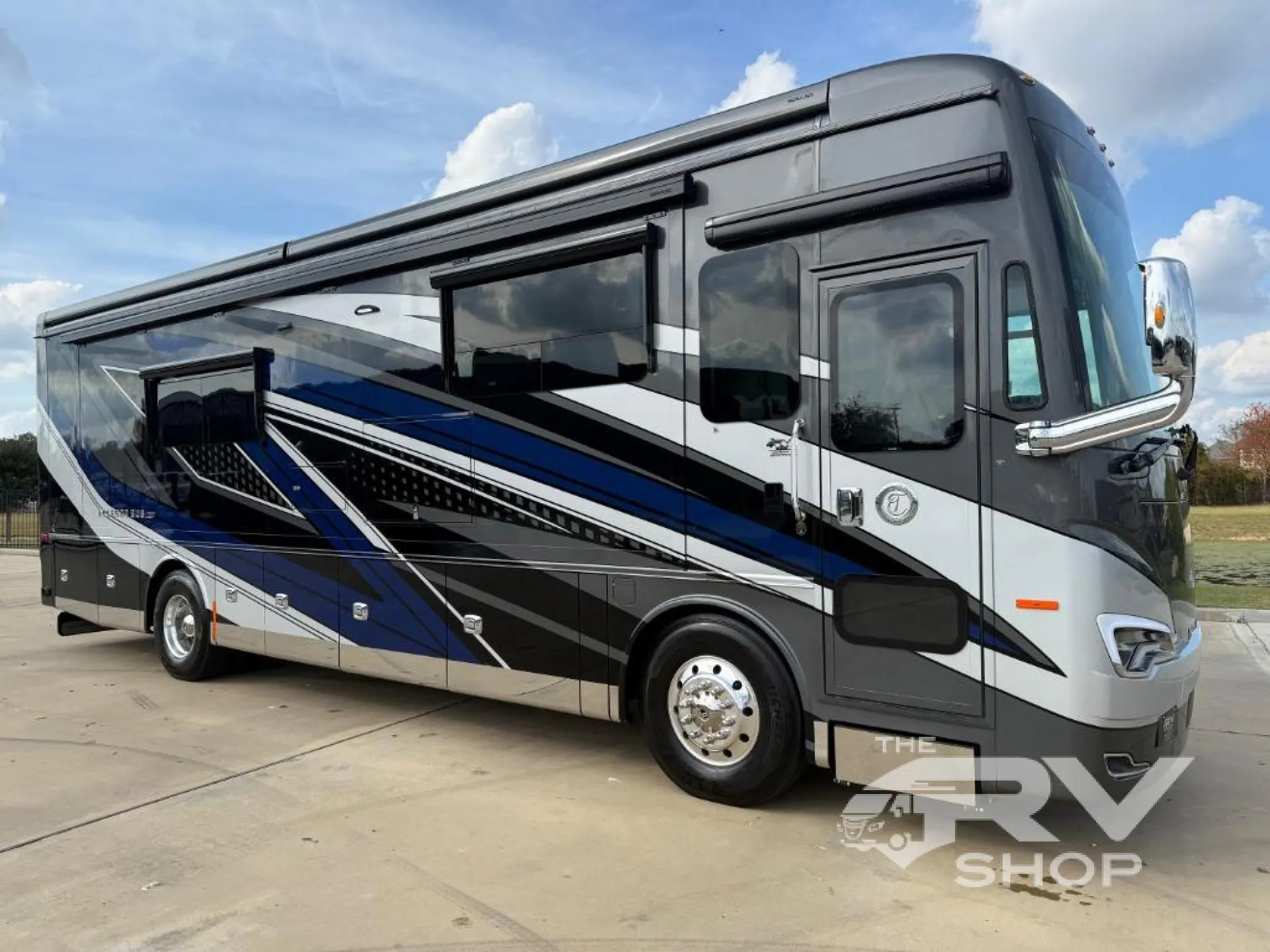 2025 Tiffin Allegro Bus 35 CP - Photo 2