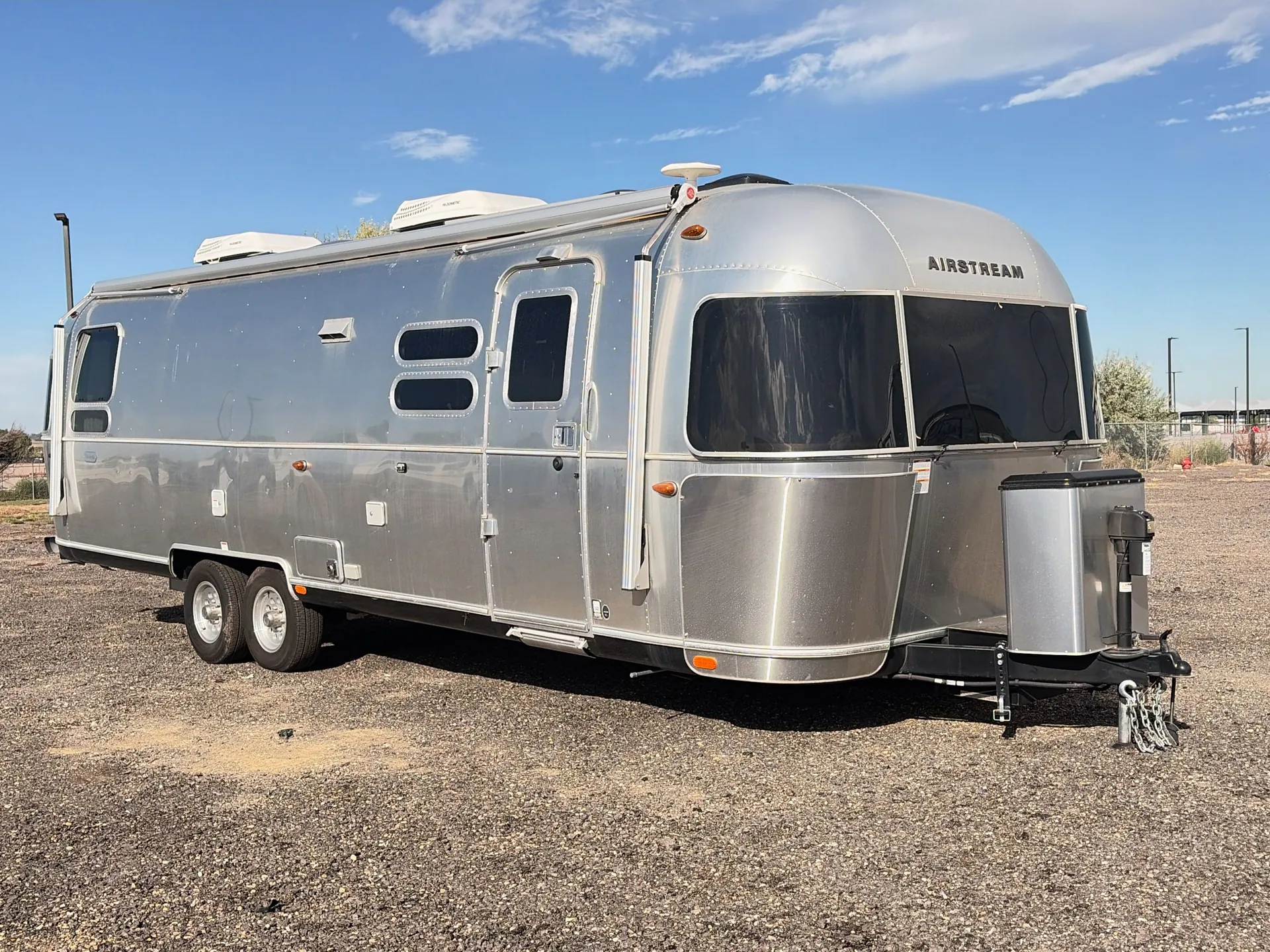 2020 Airstream Globetrotter 30RB - Photo 2