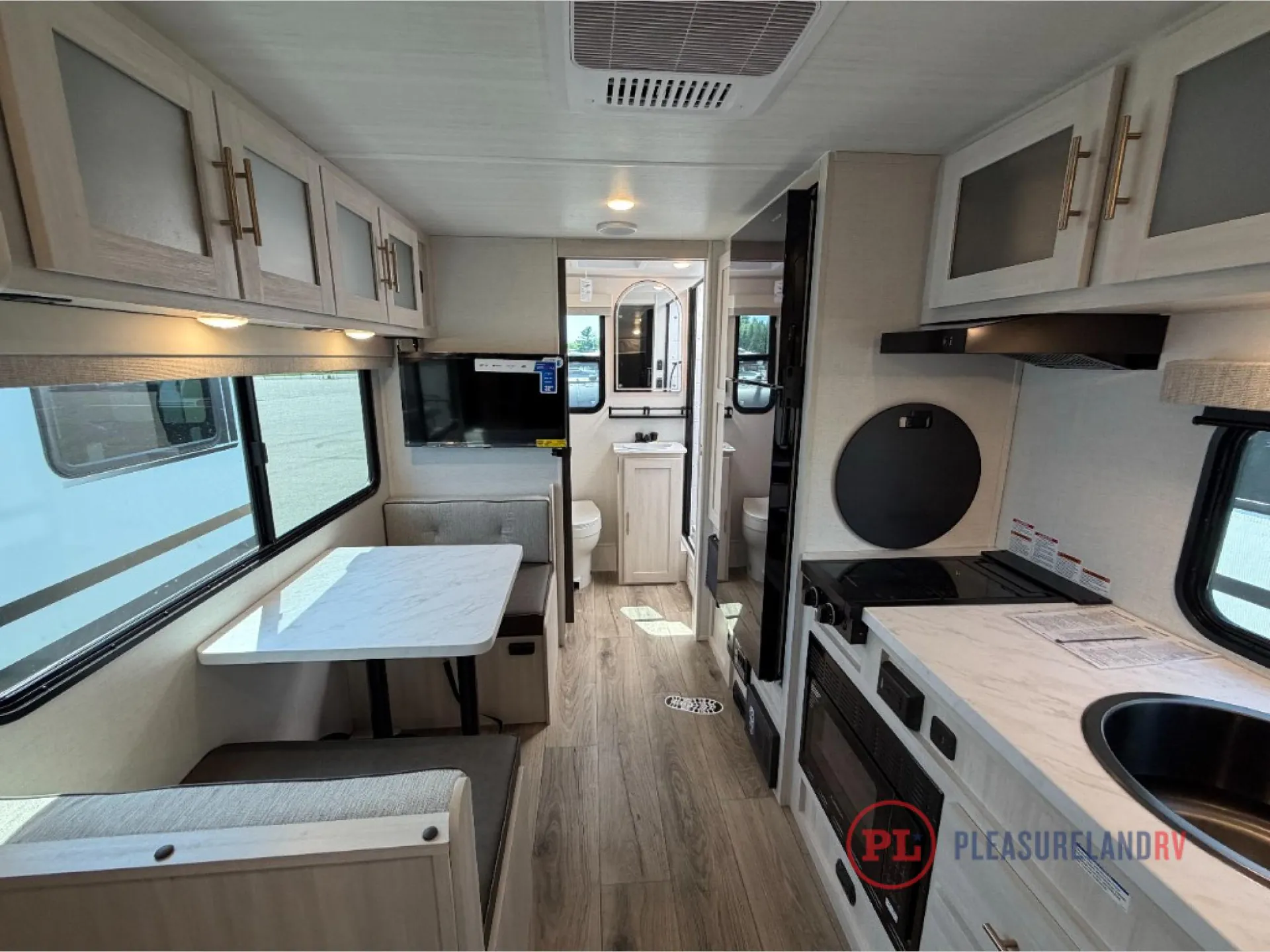 2026 Forest River R-Pod RP-192 — Photo 6