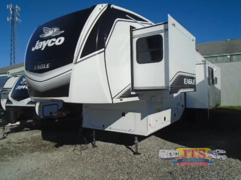 2026 Jayco Eagle 355MBQS - Photo 4