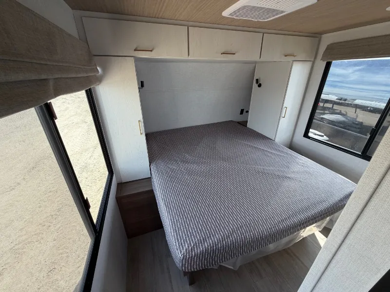 2026 Forest River Vibe Extreme Lite 2600BH, Photos photo 15