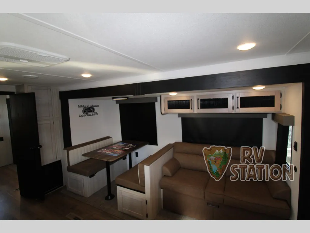 2027 Forest River Puma 32BHQS, Photos photo 20