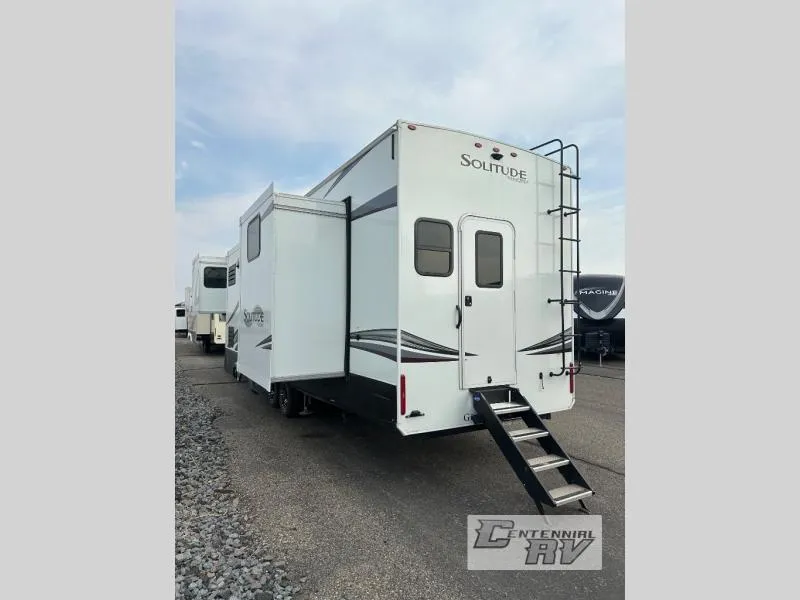 2023 Grand Design Solitude 3950BH - Photo 4