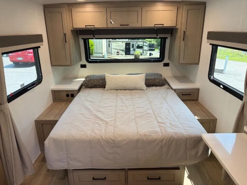 2026 Forest River Rockwood Mini Lite 2205S - Photo 4