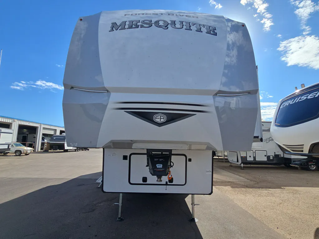 2027 Forest River Mesquite 3835TRIP, Photos photo 4