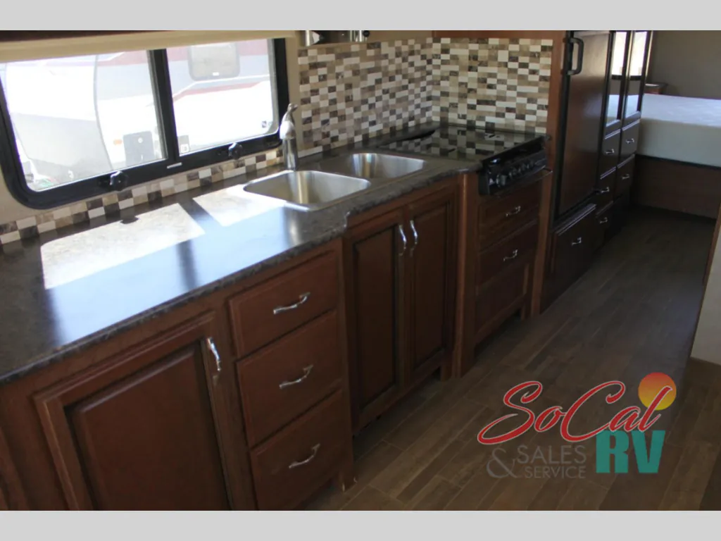 2018 Fleetwood Flair 31A, Photos photo 20