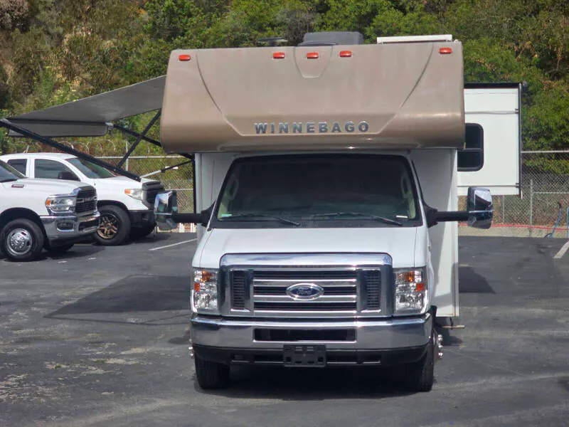 2019 Winnebago Minnie Winnie 22M - Photo 3