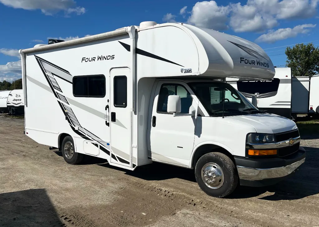 2025 Thor Motor Coach Four Winds 22Z - Photo 2