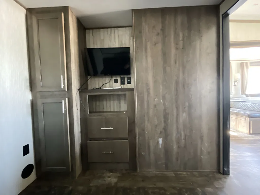 2019 Forest River Sabre 36BHQ, Photos photo 21