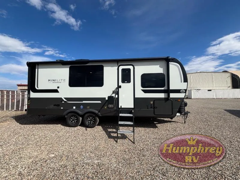 2026 Forest River Rockwood Mini Lite 2522FB - Photo 3