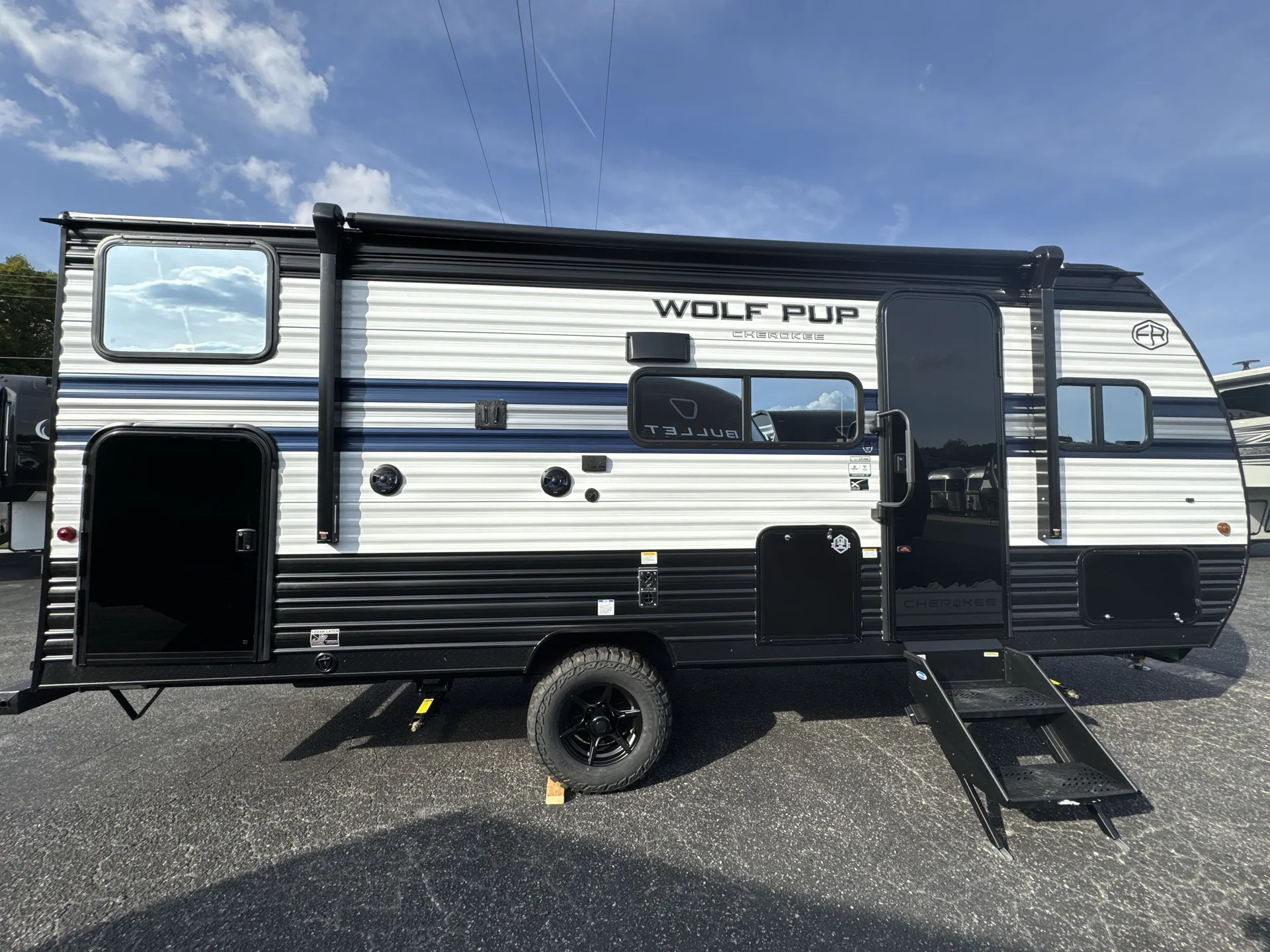 2027 Forest River Cherokee Wolf Pup 17JW — campside