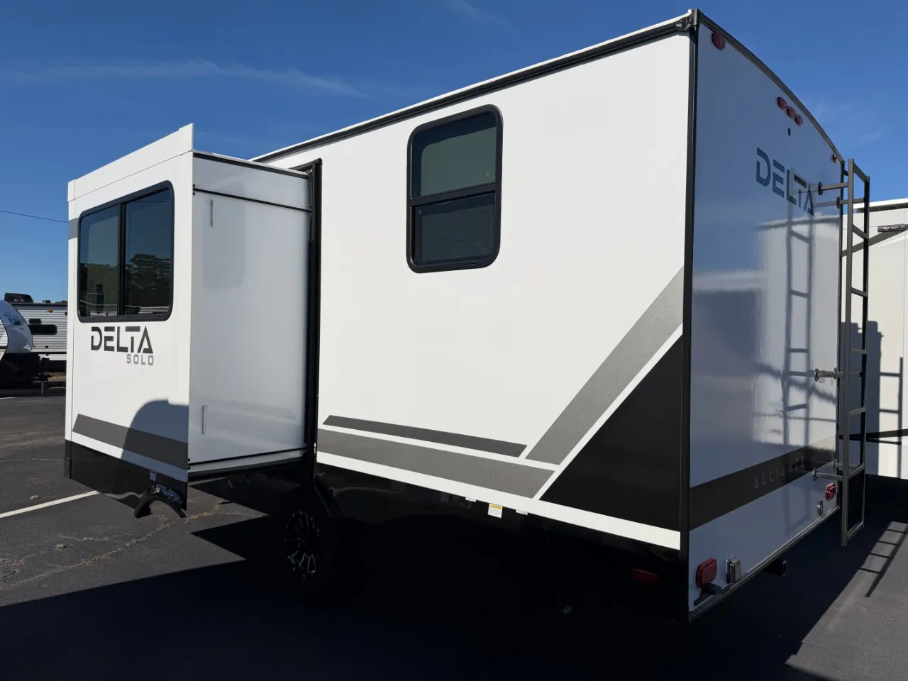 2026 Alliance RV Delta Solo BH181 - Photo 3