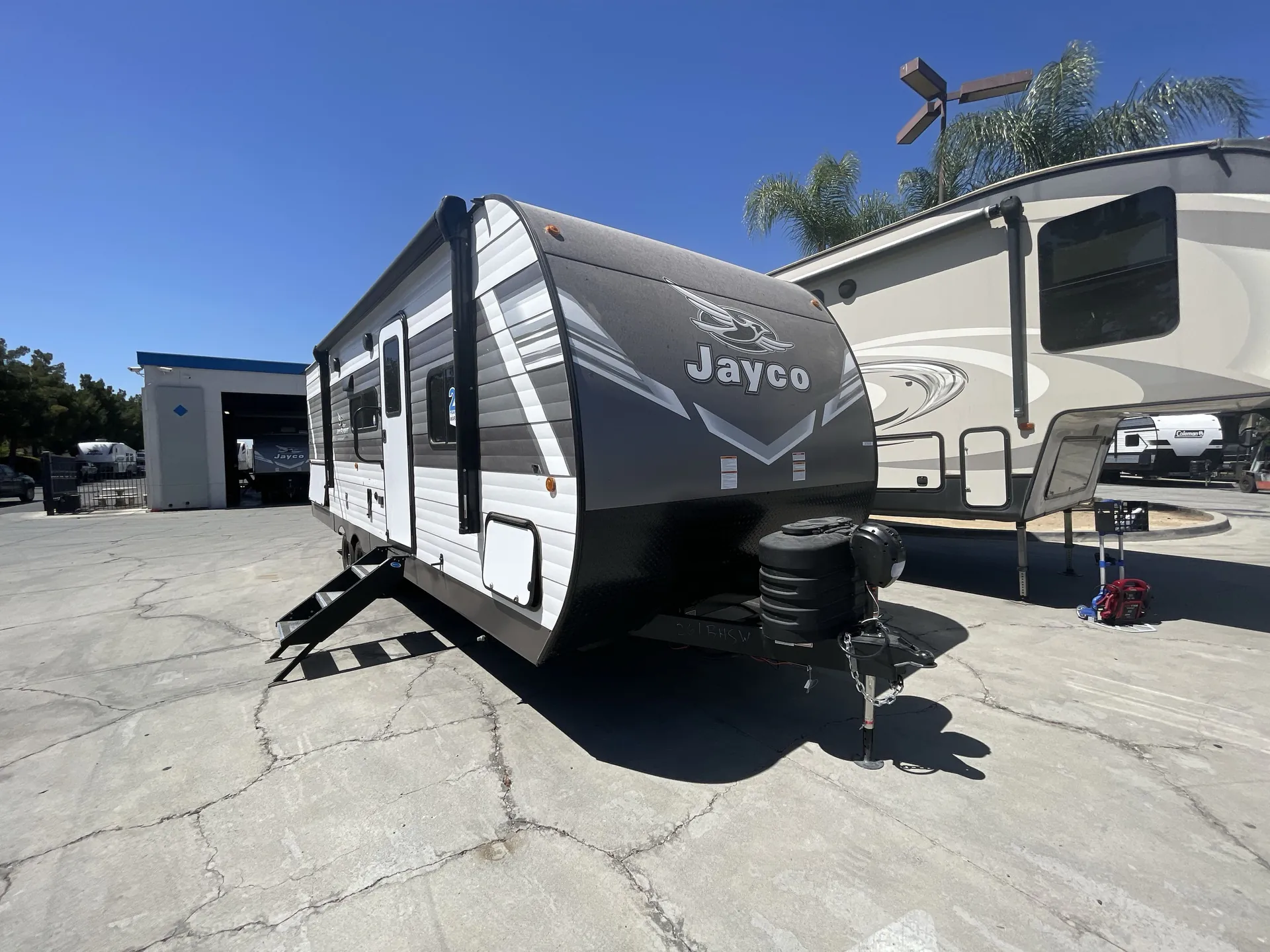 2027 Jayco Jay Flight 261BHSW - Photo 2