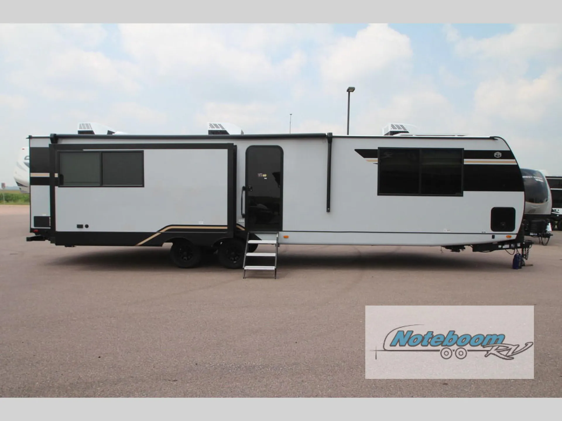 2026 Forest River Vibe 3400XL - Photo 2