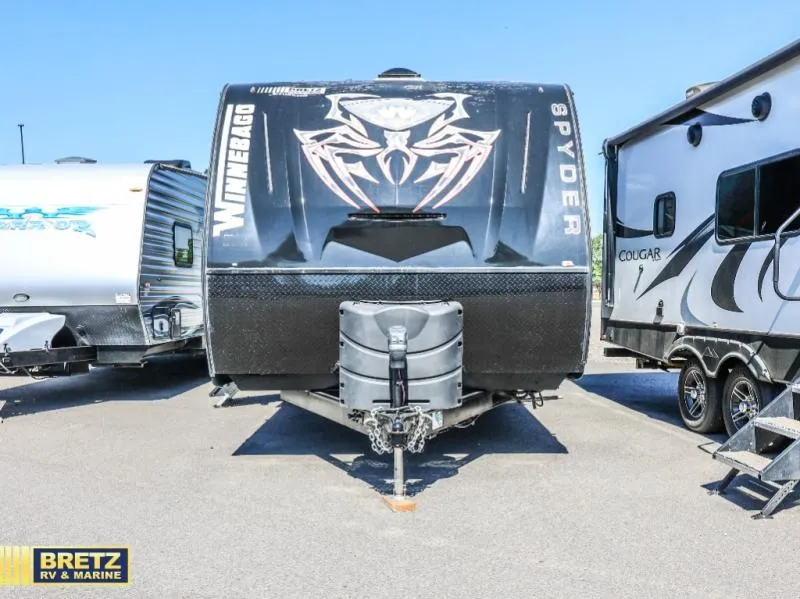 2017 Winnebago Industries Towables Spyder 24FQ - Photo 2