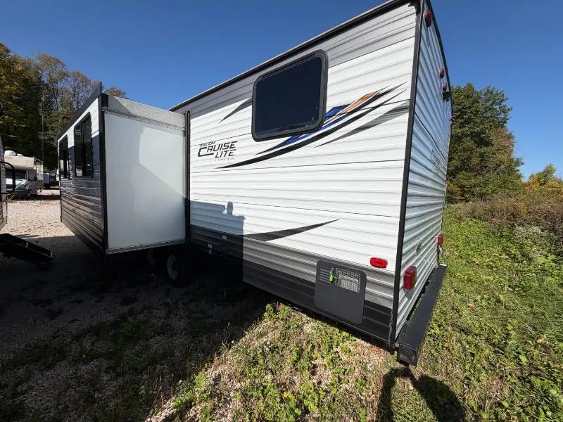 2018 Forest River Salem Cruise Lite 282QBXL, Photos photo 5