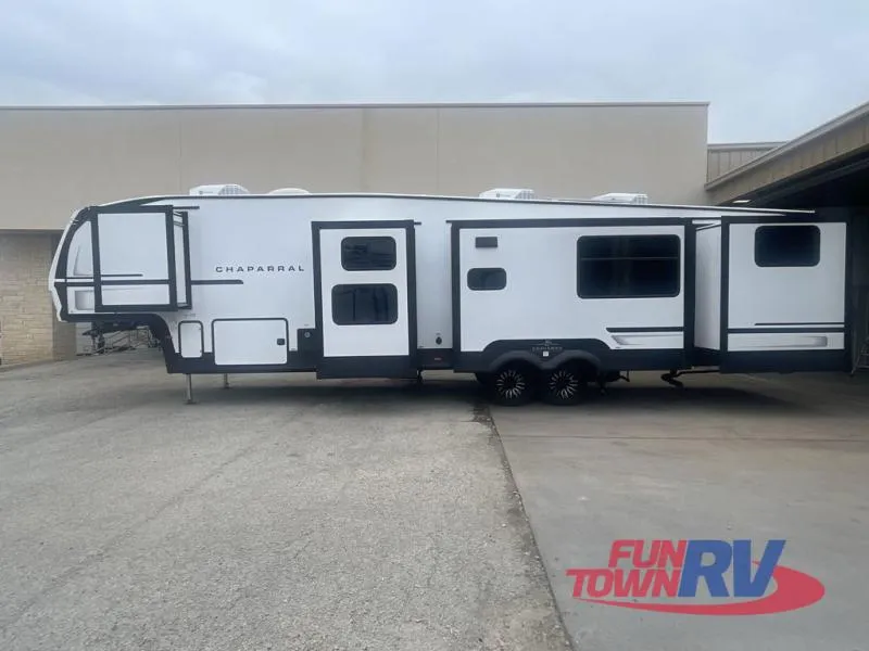 2026 Coachmen Chaparral 373MBRB - Photo 4