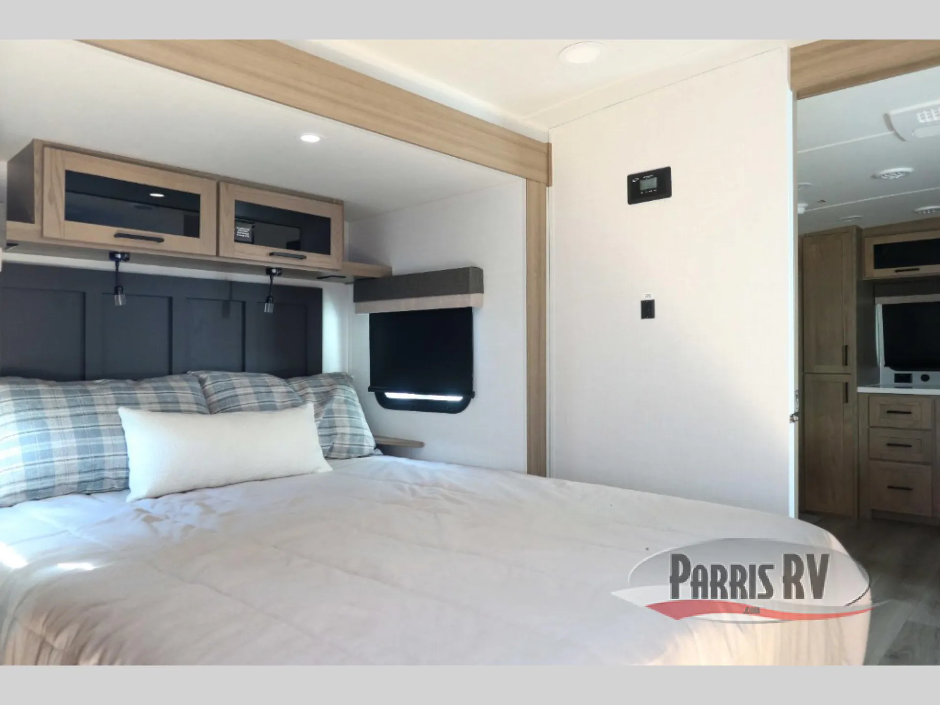 2027 Forest River Rockwood Mini Lite 2523MBR — Photo 6