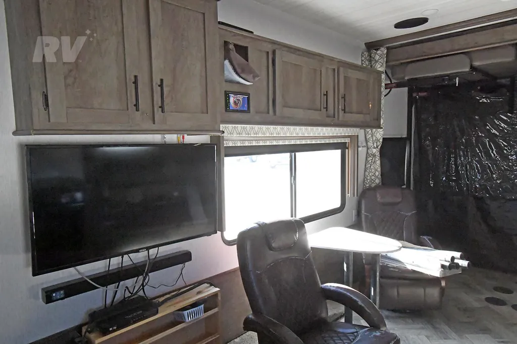 2022 Forest River Stealth FQ2715G, Photos photo 13