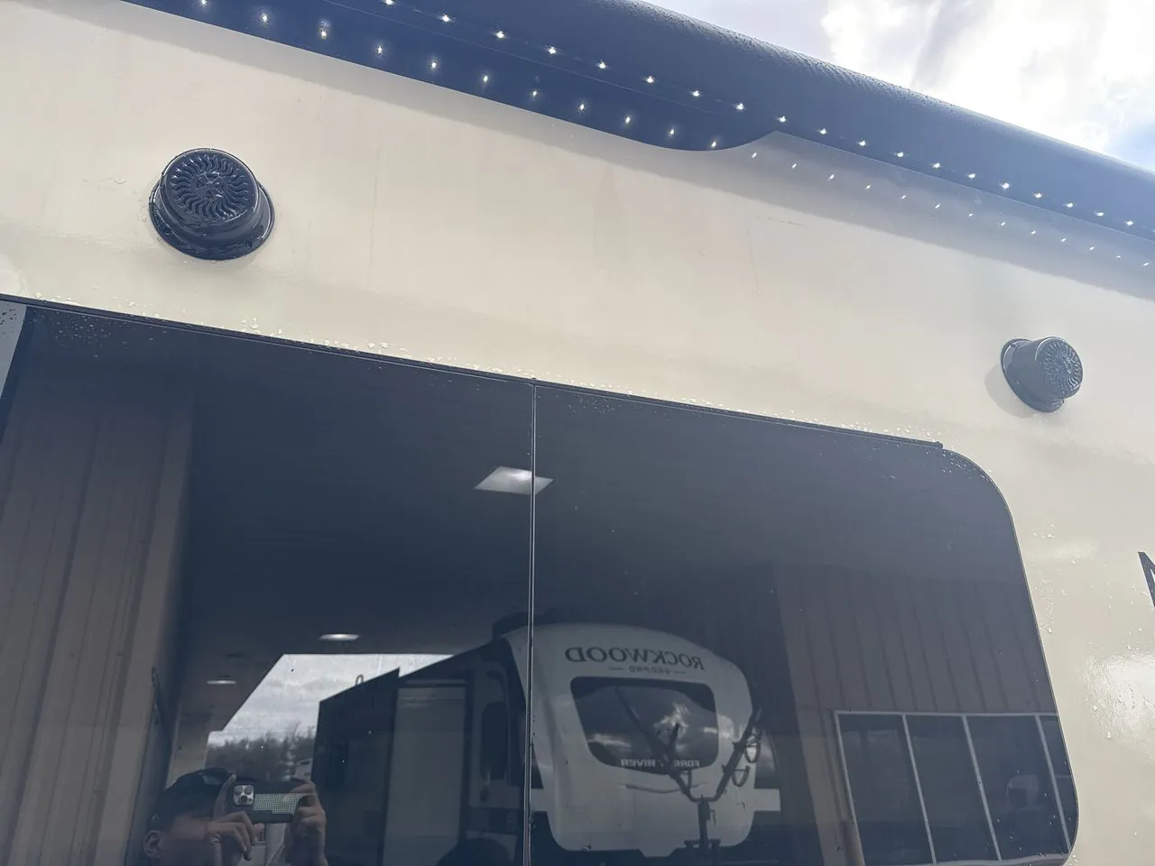 2026 Forest River Rockwood Mini Lite 2515S — Photo 6