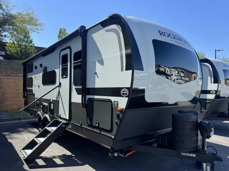 2026 Forest River Rockwood Mini Lite 2509S - Photo 2
