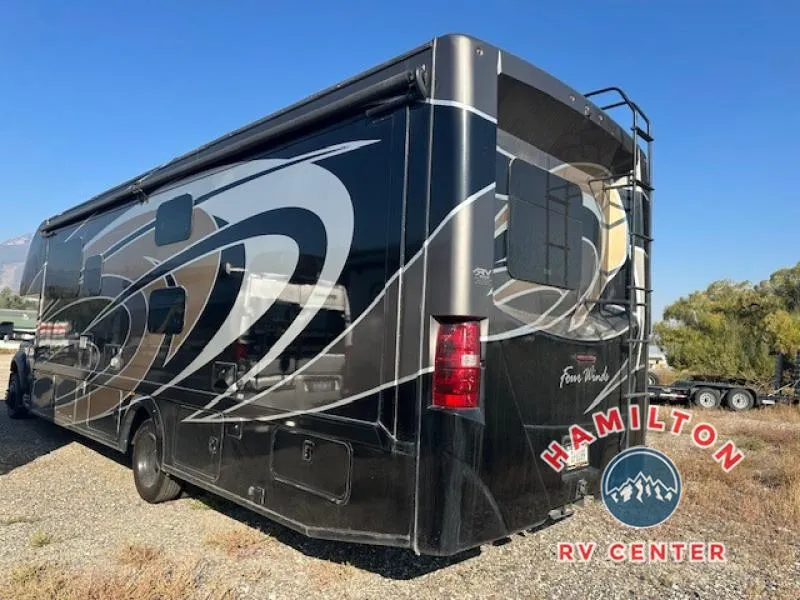 2018 Thor Motor Coach Four Winds 35SB - Photo 4