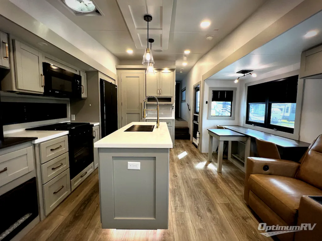 2025 Brinkley Model Z 3610, Photos photo 24