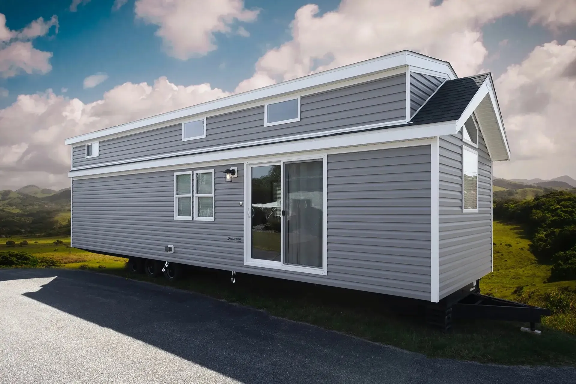 Canvas 7001 exterior
