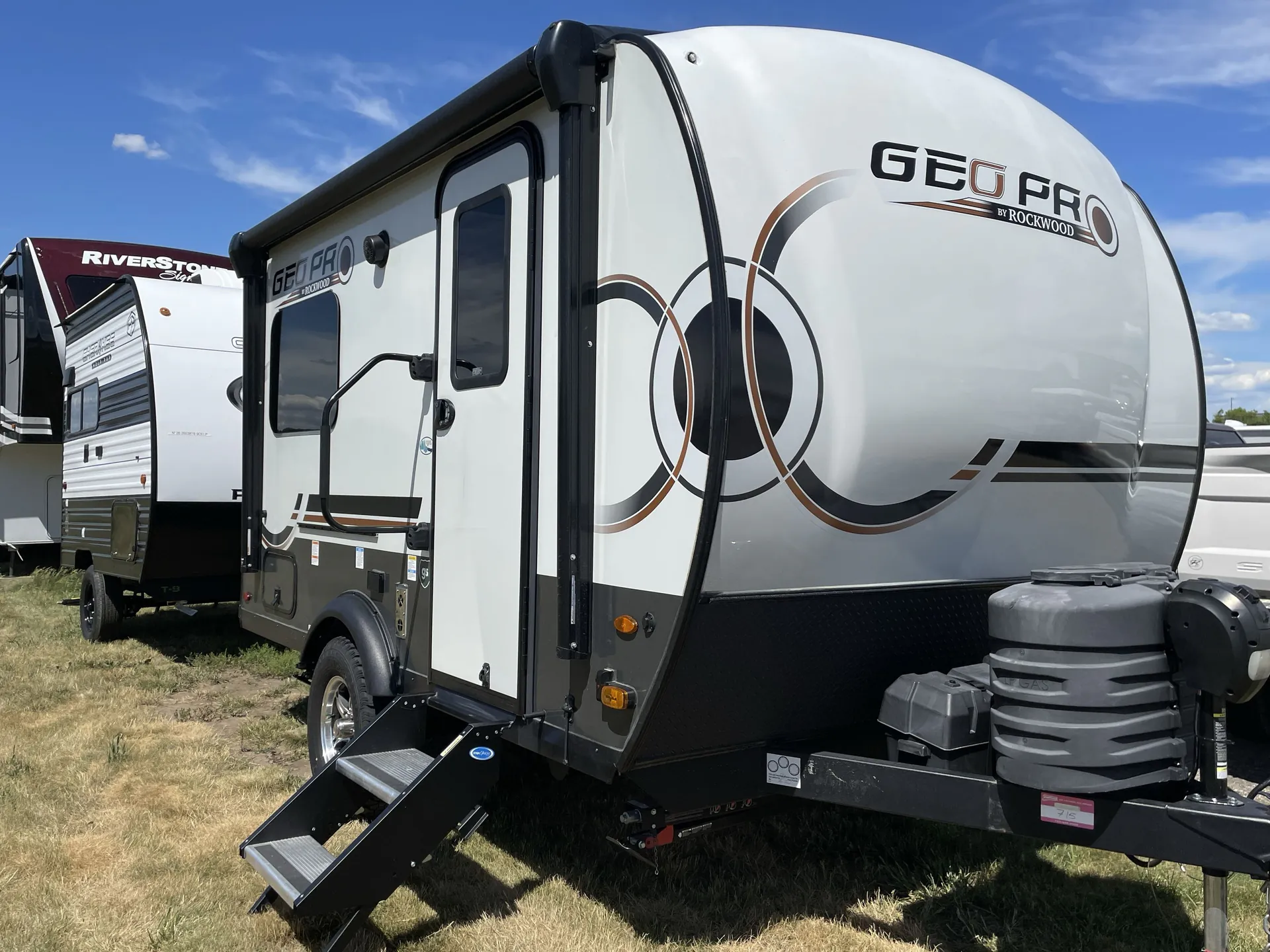 2024 Forest River Rockwood Geo-Pro 15TB - Photo 2