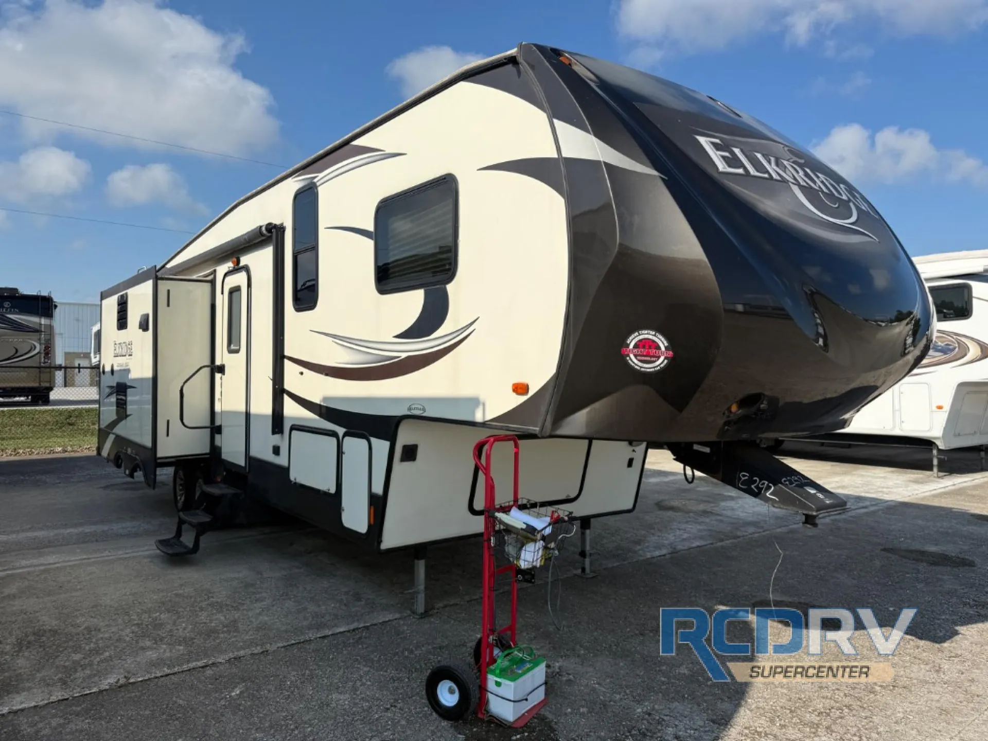 2016 Heartland ElkRidge Xtreme Light E 292 - Photo 2