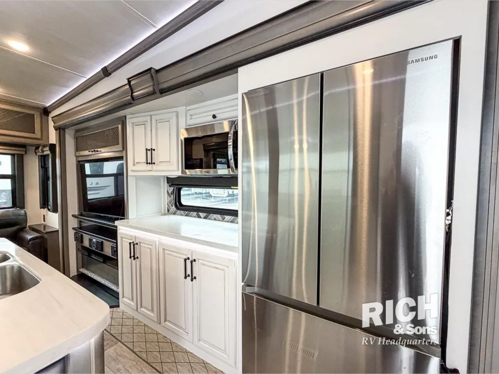 2022 Keystone Montana 3231CK, Photos photo 11