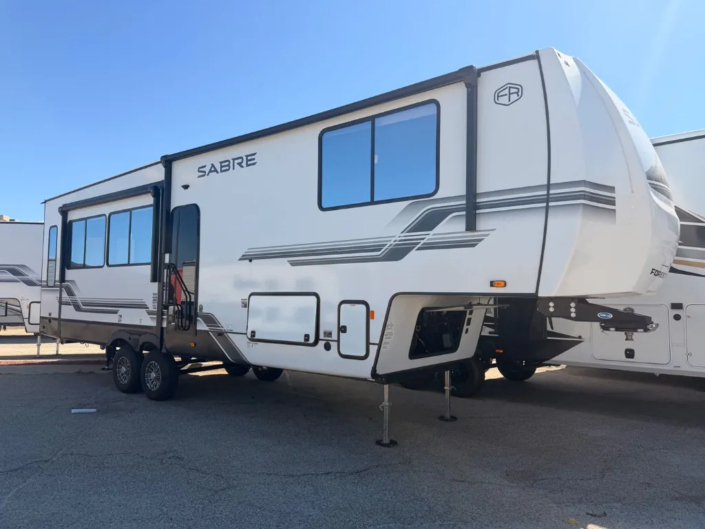 2027 Forest River Sabre 32RL - Photo 3