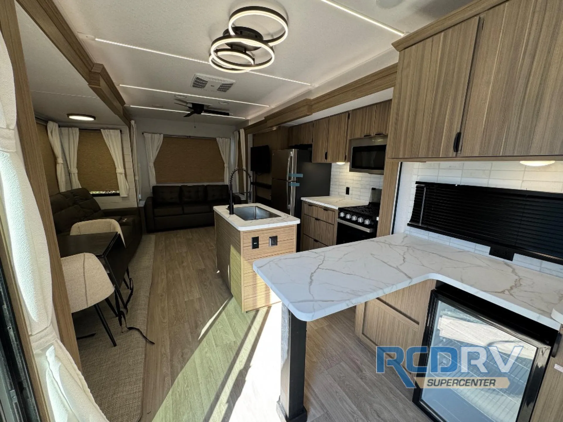2027 Forest River Salem Villa 40RLB - Photo 3