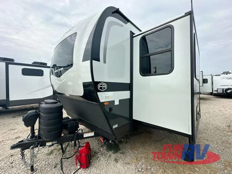 2026 Forest River Rockwood Mini Lite 2506FK - Photo 4
